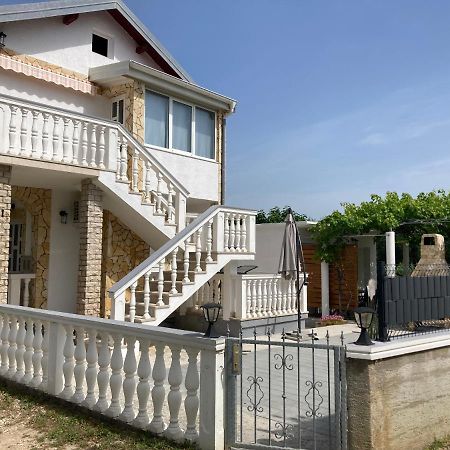 Apartmani Dorijan 沃希 外观 照片