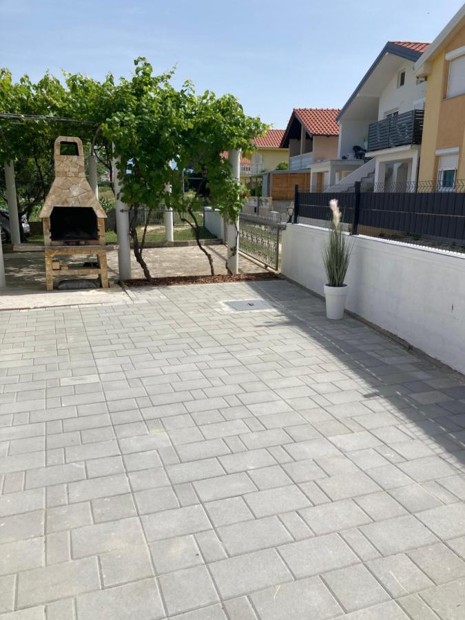 Apartmani Dorijan 沃希 外观 照片